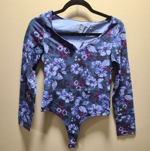 New. Pink long sleeve, blue floral, size small